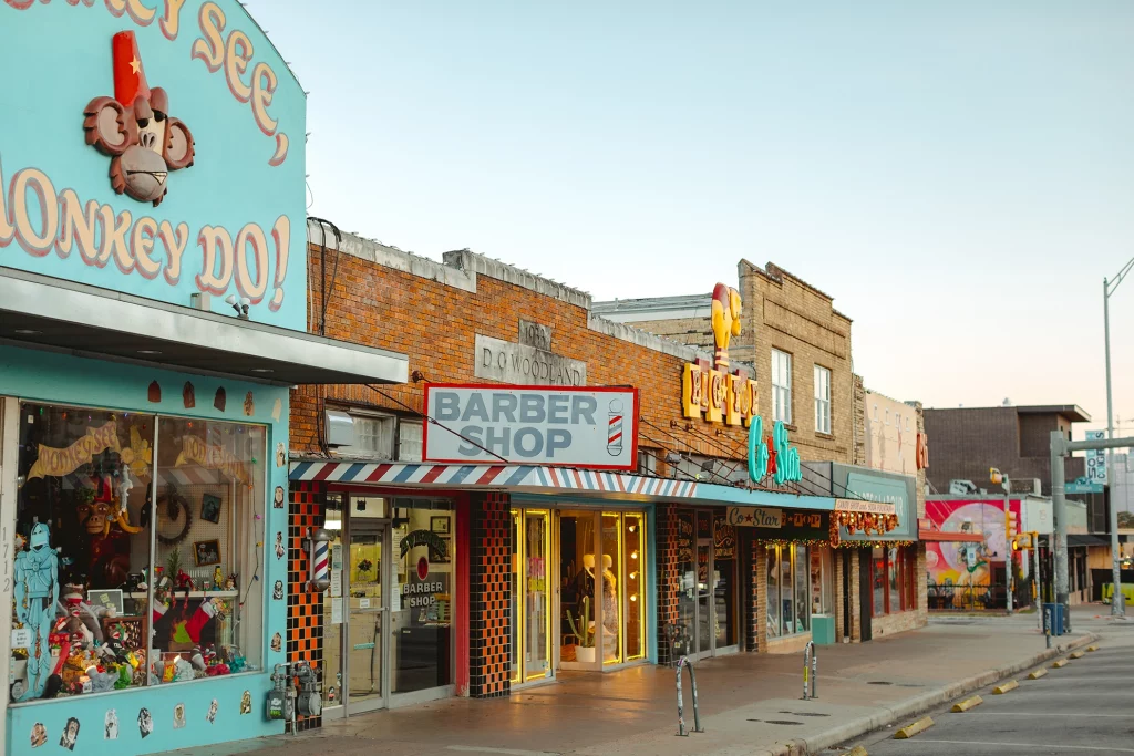 Vintage-Läden und Barber Shop in Austin, Drehort von „Boyhood“.
